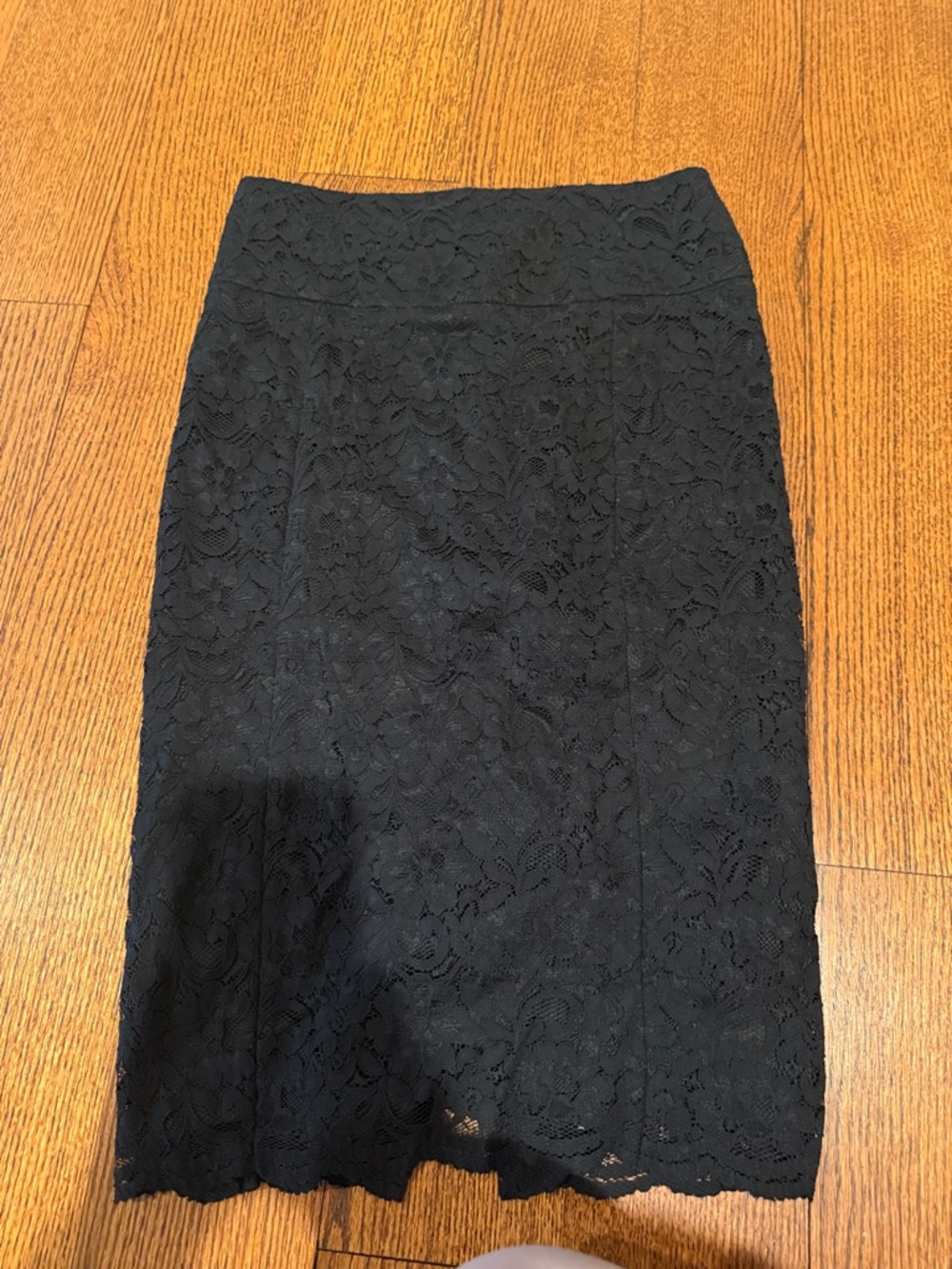 Express lace skirt